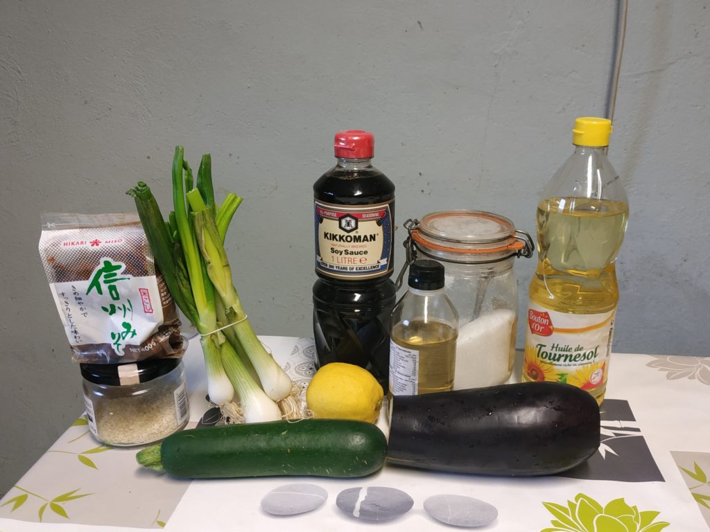 Les ingredients necessaires pour faire une aubergine miso